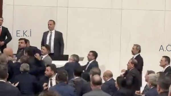 البرلمان التركي 