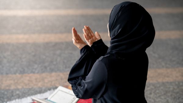 دعاء للمحافظة على الصلاة بدون تقطيع
