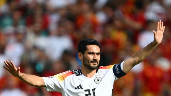 إيلكاي غوندوغان (Photo by Fabrice COFFRINI / AFP)