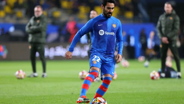 برشلونة يستعد للاستغناء عن غوندوغان قريبًا