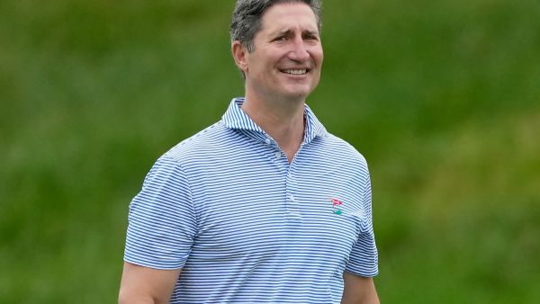 Starbucks gives new CEO ‘Brian Niccol’ private jet (AFP) Starbucks gives new CEO ‘Brian Niccol’ private jet to commute between home and office