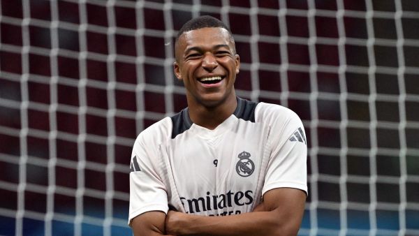 مبابي على أبواب الظهور الأول مع ريال مدريد