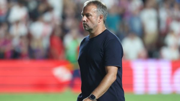 جيرارد مارتين يحقق حلمه مع برشلونة بفضل دعم فليك