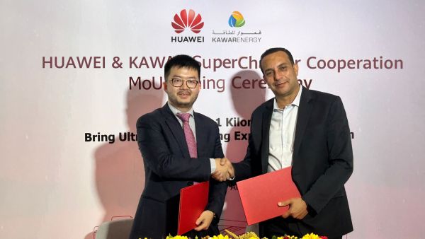 أعلنت شركتا "هواوي" و"قعوار للطاقة" مؤخراً عن تعاون استراتيجي Kawar Energy and Huawei