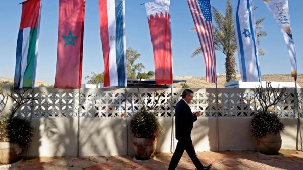 نمو في التبادل التجاري بين "إسرائيل" ودول عربية نمو في التبادل التجاري بين "إسرائيل" ودول عربية