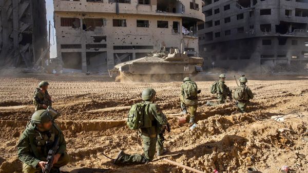 جنود من قوات الاحتلال الاسرائيلي في قطاع غزة جنود من قوات الاحتلال الاسرائيلي في قطاع غزة