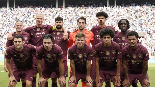 Manchester City players pose for a team photo prior to a pre-season match against Chelsea at Ohio Stadium on August 03, 2024 in Columbus, Ohio. Jeff Dean/Getty Images/AFP (Photo by Jeff Dean / GETTY IMAGES NORTH AMERICA / Getty Images via AFP)