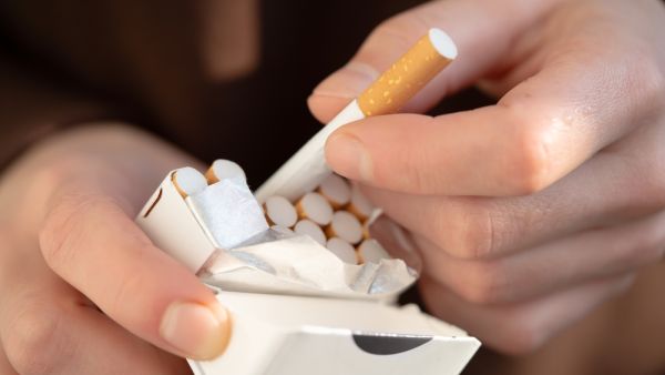 Cigarette 
