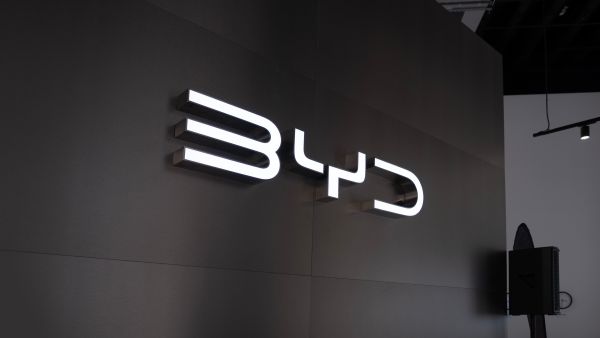 BYD to integrate Huawei's self-driving system into its vehicles