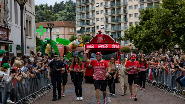 Experts and public demand Olympics to boycott Coca-Cola