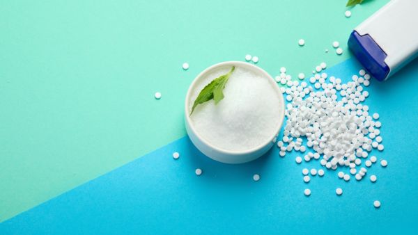 ما علاقة المحليات الصناعية بالإصابة بالنوبات القلبية والسكتات الدماغية