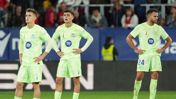 برشلونة يسقط خارج ملعبه (Photo by Cesar Manso / AFP)