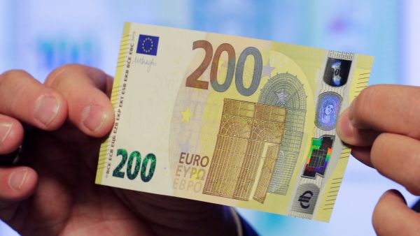 سعر اليورو مقابل الليرة السورية