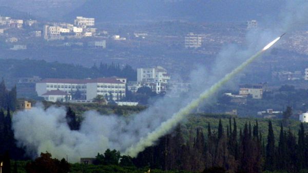 Sirens blare across 20 Northern Israeli settlements