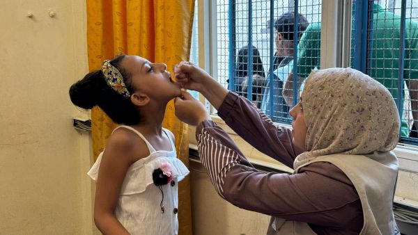 polio vaccination