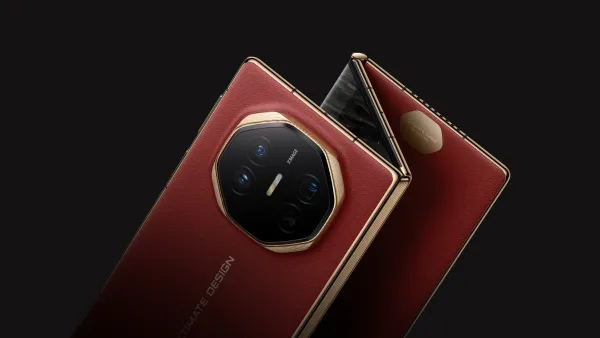 Huawei unveils $2800 world’s first “Trifold” phone, Mate XT