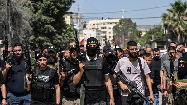 مسلحون من الفصائل الفلسطينية في مدينة جنين
