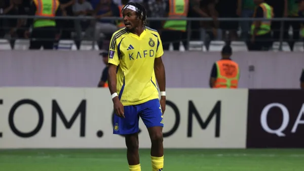 Nassr's French defender #03 Mohamed Simakan reacts after his team conceded a goal during the AFC Champions League Elite West Region football match between Iraq's Al-Shorta and Saudi Arabia's Al-Nassr at the Al-Madina Stadium in Baghdad's Sadr City on September 16, 2024. (Photo by AHMAD AL-RUBAYE / AFP)