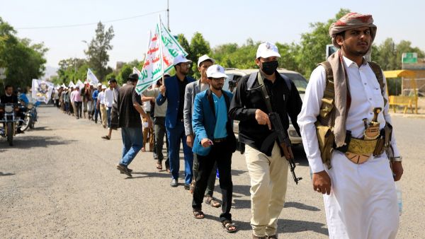 عناصر من جماعة الحوثي في اليمن