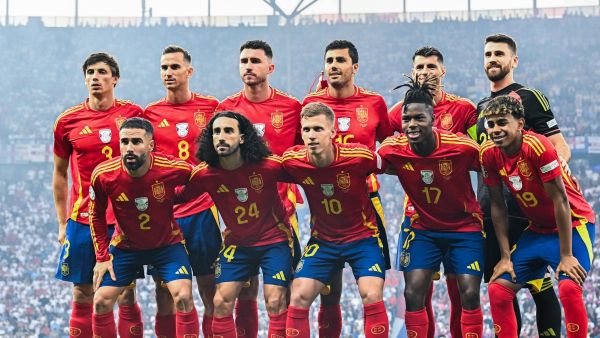 منتخب إسبانيا (Photo by JAVIER SORIANO / AFP)