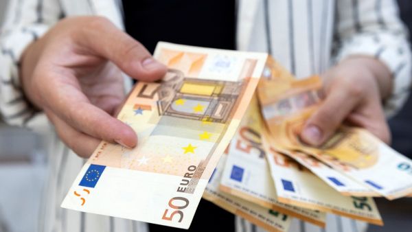 سعر اليورو مقابل الليرة السورية