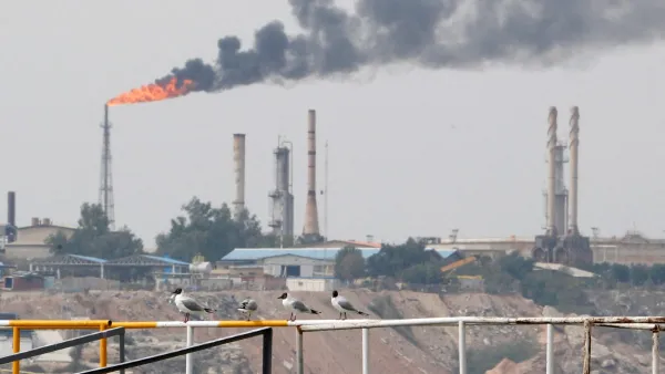 Tensions escalate as Iranian oil minister visits Khark Island amid Israeli threats