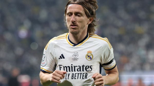ريال مدريد يبحث عن خليفة لوكا مودريتش