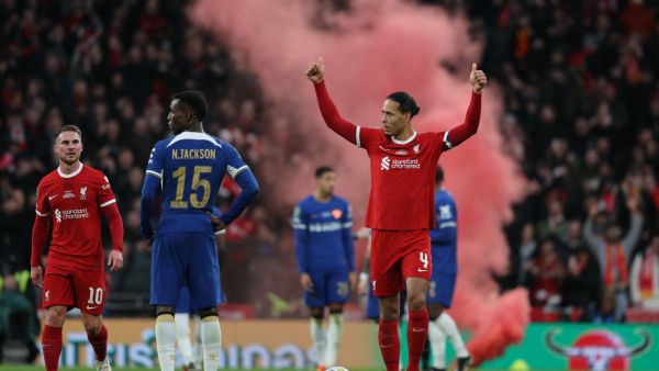 تشكيلات الفرق: ليفربول - تشيلسي في الدوري الإنجليزي 2024-25