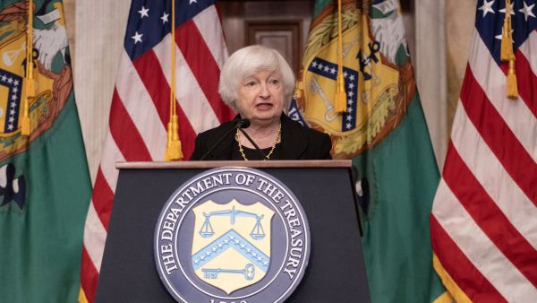 US prepares $20B loan to Ukraine amid sanctions controversy