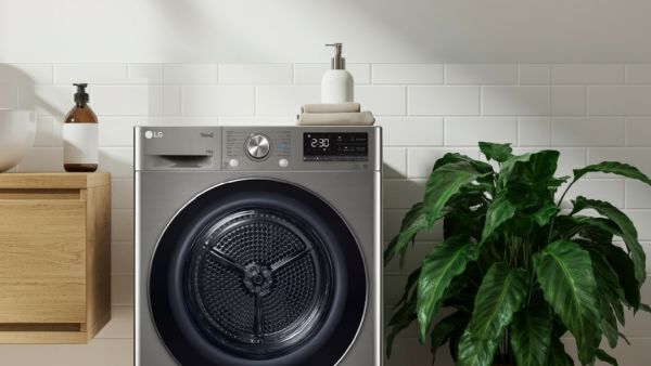 Ditch the guesswork and embrace smarter, gentler drying with LG’s continued innovation in laundry care solutions. Ditch the guesswork and embrace smarter, gentler drying with LG’s continued innovation in laundry care solutions.