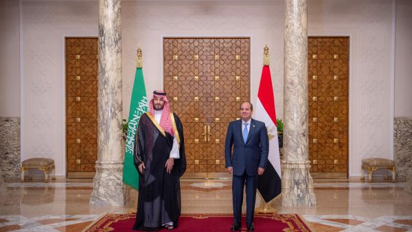 Saudi crown prince visits Egypt
