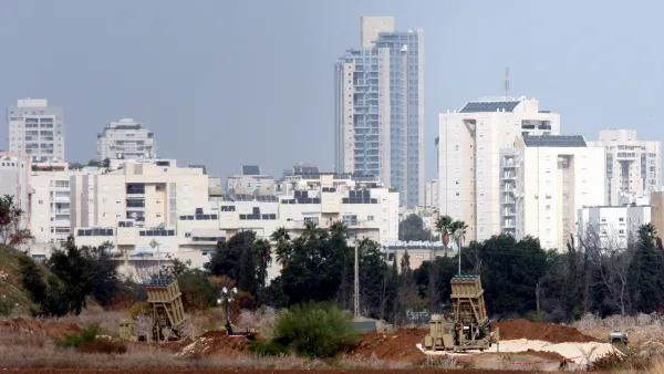 Ballistic missile strikes Tel Aviv amid escalating tensions with Hezbollah