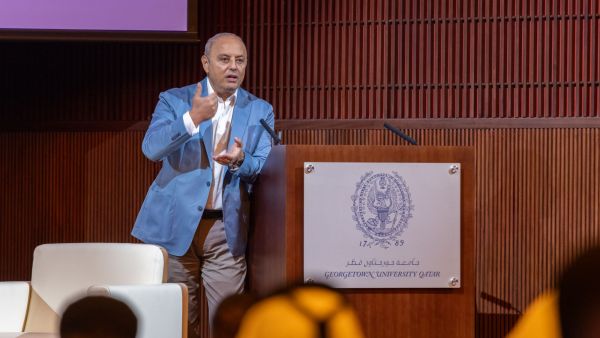 خلال الحدث جامعة جورجتاون في قطر تستقبل أكثر من 200 من طلاب المدارس الثانوية القطرية في لقاء مفتوح وثري