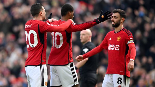 تشكيلة مانشستر يونايتد المتوقعة ضد ليستر سيتي في كأس كاراباو 2024-25