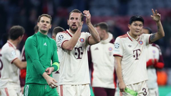 صدام جديد بين بايرن ودورتموند (Photo by FRANCK FIFE / AFP)