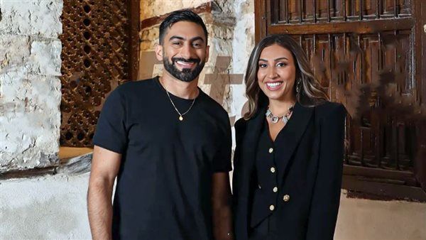 أنس بوخش و دينا الشربيني