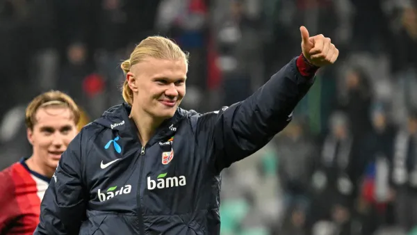 Norway's forward #09 Erling Braut Haaland gives a thumbs up as he celebrates after winning the UEFA Nations League, League B, Group 3 football match between Slovenia and Norway, at the Stozice Stadium in Ljubljana, on November 14, 2024. (Photo by Jure Makovec / AFP)