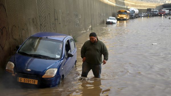 Heavy floods 