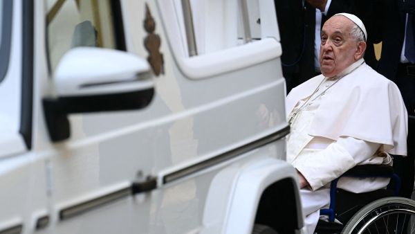 Vatican unveils New Mercedes electric Popemobile
