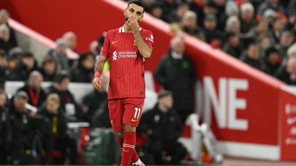 ماذا قال أبو تريكة عن صلاح وتطورات مفاوضات عقده مع ليفربول؟ (Photo by Oli SCARFF / AFP) ماذا قال أبو تريكة عن صلاح وتطورات مفاوضات عقده مع ليفربول؟