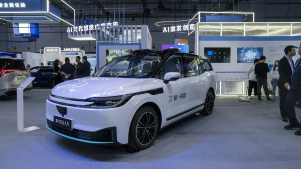 Baidu obtains first self-driving test license in Hong Kong