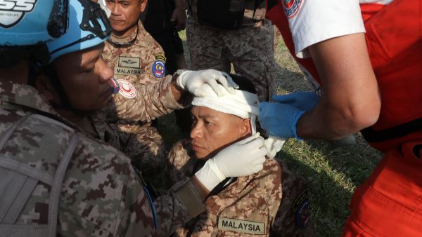 5 UNIFIL peacekeepers, 3 Lebanese soldiers Injured, and 3 civilians killed in Israeli raid on Sidon
