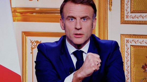 Macron calls for unity following unprecedented no-confidence vote