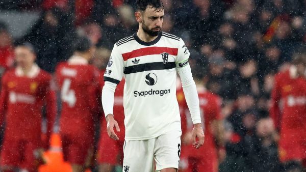 برونو فرنانديز يقود مانشستر يونايتد للتعادل المثير أمام ليفربول في أنفيلد