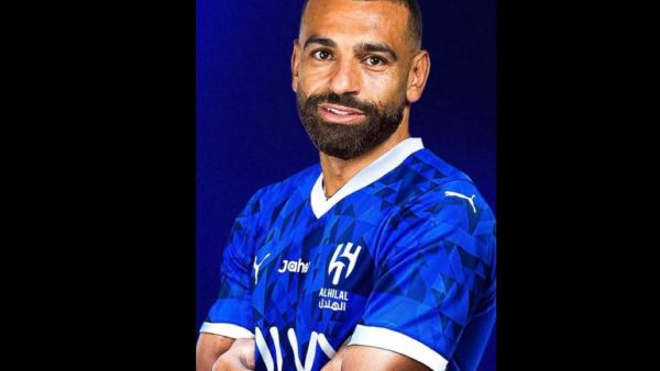 تركي آل الشيخ يثير الجدل حول انتقال صلاح إلى الهلال السعودي