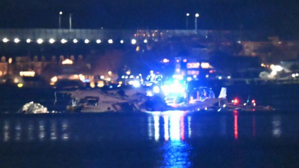 Trump: No survivors in midair collision over Potomac River