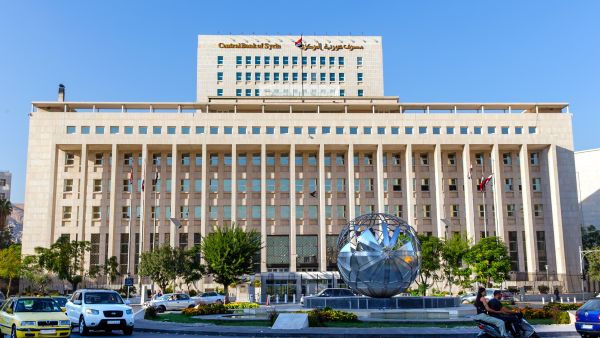 Syria receives local currency from Russia via airport