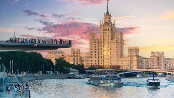 Moscow is making significant investments in hospitality, infrastructure, and visitor services. Moscow Strengthens Tourism Ties with Qatar Amid Growing Visitor Numbers