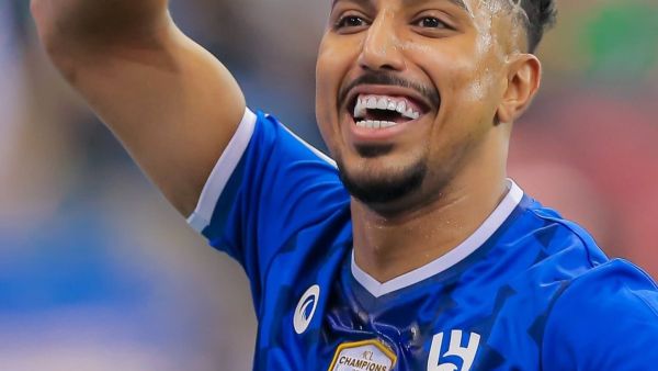 نجم نادي الهلال السعودي سالم الدوسري