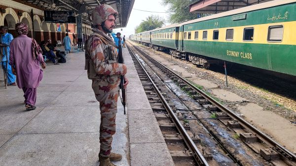 346 hostages freed in train siege by Baloch rebels; 28 Pakistani soldiers killed 